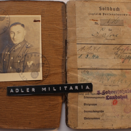 KIA Soldbuch Normandy CHERBOURG 1944 - BULLET HOLE & BLOODSTAINED! With his Death Card! Regiment List