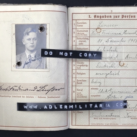 Wehrpass - Leutnant Linsser - Nachrichten Fernaufklärungs Kompanie 620 - German Diplomat!