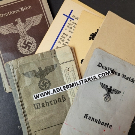 Wehrpass Set - Fähnrich Görg - Schützen Regiment 67 - Berliner - EK2 (Sold)