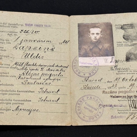 WWII German Issued Paperwork - Reichskommissariat Ostland - Personenausweis - Latvian National Uldis Lapsins - 1943 - Occupation Paperwork - Valmieras (sold)