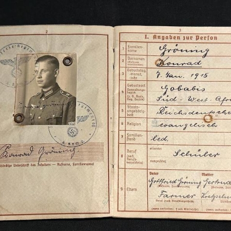 WWII German Wehrmacht Wehrpass - Oberfeldwebel Gröning - Grenadier Regiment 220 (58 Inf Div)  - Born in Africa - Killed in Riga Offensive - Ergli 1944 - Super rare Volksdeutsche (Reserved)