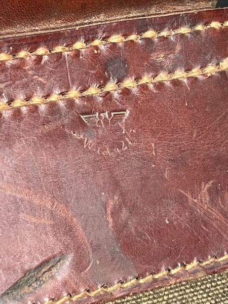 WWII German Army Cable Carrier - Original 1939 Wehrmacht Nachrichtentruppen- Leather and Makers Mark Solingen - WaA Numbered Leather & Metal - Kabeltrommel Traggestell -   Rare (On Deal or No Deal) - Image 3