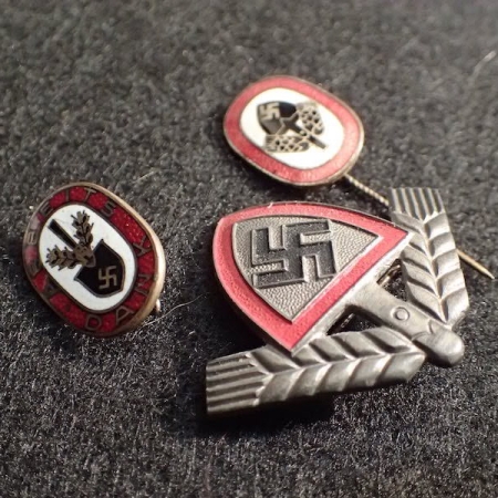 WWII German RAD - Cap Insignia by Berg & Nolte 1940 - Stickpins RJAD - Arbeits Dank - Original