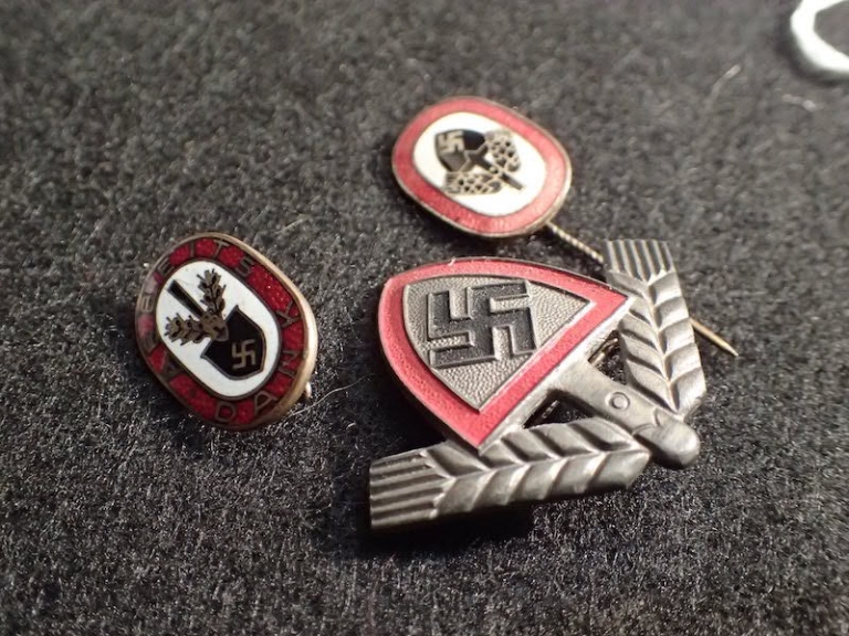 WWII German RAD – Cap Insignia by Berg & Nolte 1940 – Stickpins RJAD ...