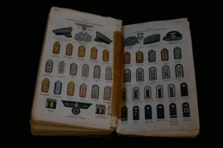 WWII German Waffen SS Pocket Diary SS Soldatenfreund 1944 -SS Unterscharführer Spitzhüttl - SS Panzergrenadier Regiment 20 - 9th SS Panzer Division "Hohenstaufen" - (RESERVED) - Image 28