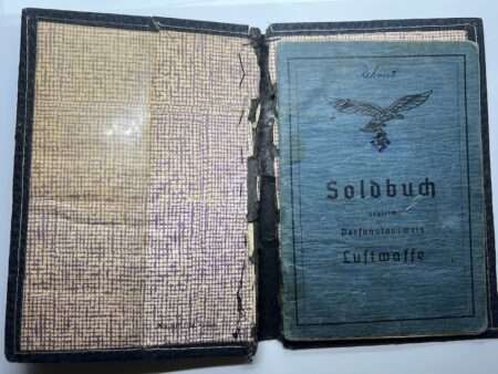 WWII German Soldbuch - FJ Egon Steinhagen - Regiment Kratzert - Battle of Berlin 1945 - Rare - Image 3