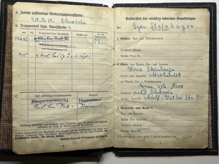 WWII German Soldbuch - FJ Egon Steinhagen - Regiment Kratzert - Battle of Berlin 1945 - Rare - Image 8