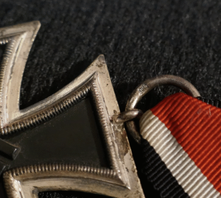 WW2 German Iron Cross Second Class - Mm 106 Gebr Schneider- Wien - Free WW Tracked Shipping! - Image 3