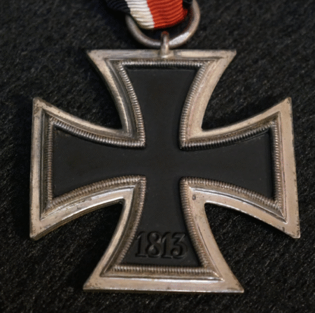 WW2 German Iron Cross Second Class - Mm 106 Gebr Schneider- Wien - Free WW Tracked Shipping! - Image 4