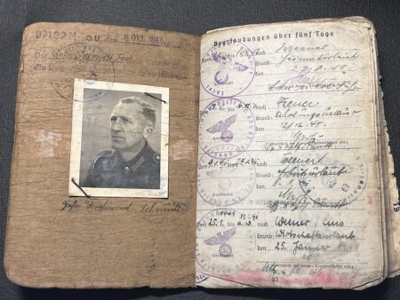Original WWII German Wehrmacht Soldbuch - Obergefreiter Ferdinand Schmidt - Grenadier Regiment 861 - Image 3