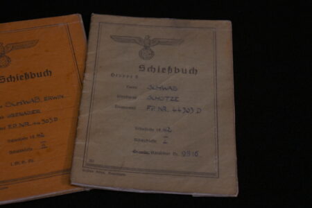 Original WWII German Soldiers Shooting Record Books and Photograph - Schießbuch - MG Gunner - Grenadier- (Feldausbildung) Regiment 718 - Image 3
