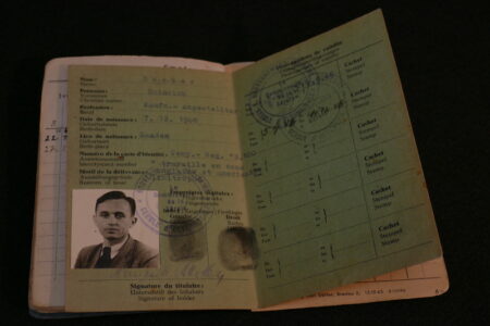 Original WWII German Luftwaffe Soldbuch - Obergefreiter Heinrich Becker - Luftgau-Nachrichten-Regiment Moskau - Image 13