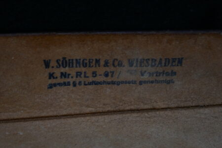 Original WWII German Luftschutz Medical Kit - Complete with Contents (US SALES ONLY) - Image 10