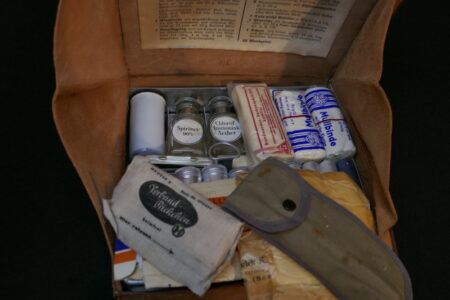 Original WWII German Luftschutz Medical Kit - Complete with Contents (US SALES ONLY)
