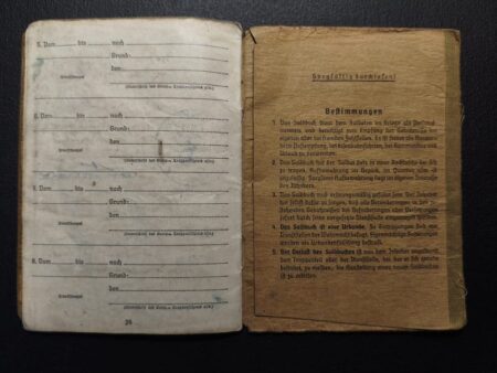 Original WWII German Wehrmacht Soldbuch - Obergefr Riechmann - Festung Lorient - Festung Lorient -  Bataillon Böck - RARE! - Image 17