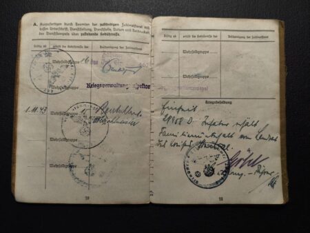 Original WWII German Wehrmacht Soldbuch - Obergefr Riechmann - Festung Lorient - Festung Lorient -  Bataillon Böck - RARE! - Image 19