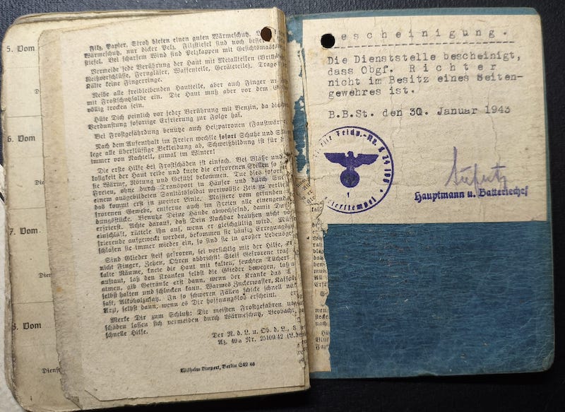 WWII Luftwaffe Soldbuch - Unteroffizier Herbert Richter - Schwere Flak Abteilung 231 - Iron Cross First Class / Flak Badge - 8.8cm Flak - Portrait Photos  - Oder 1945 - Image 30