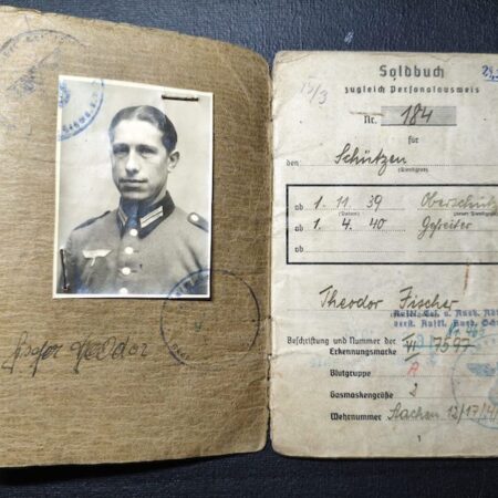 WWII Wehrmacht Soldbuch - Gefreiter Theodor Fischer - Grenzwach Regiment 46 - Siege of the Belgian Fortress Aubin-Neufchâteau 1940 !