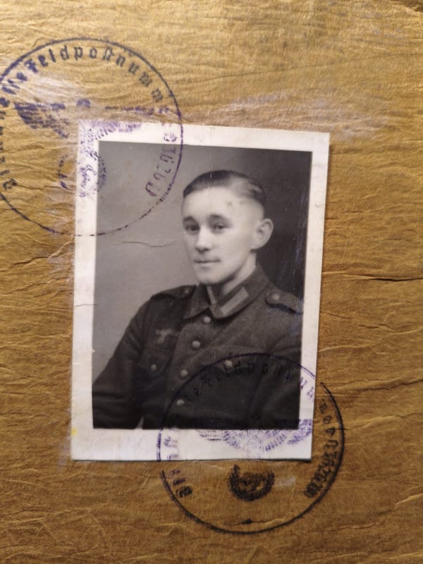 WWII Wehrmacht Soldbuch - Gefreiter Alfred Unsinn - Child Soldier 16 Years Old - Belfort Gap France 1944 - 159 Infanterie Division - Image 2