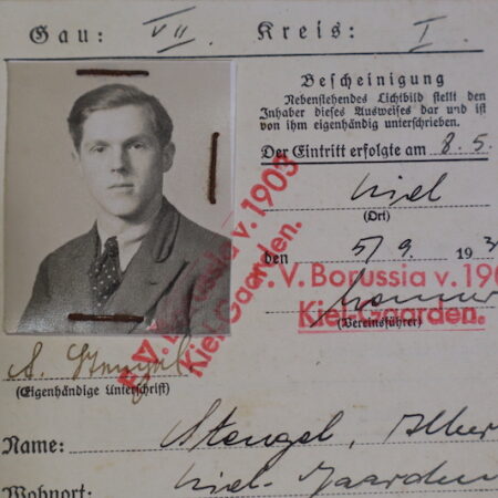 Original WWII German Sports Association Membership Pass - Footballer Albert Stengel - Borussia Dortmund 1937 - Rare!