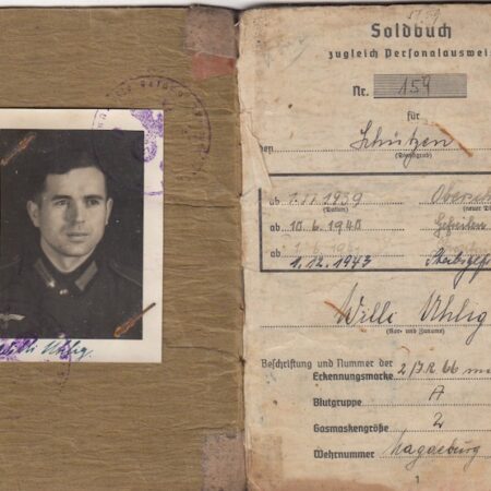WWII German Wehrmacht Soldbuch - Stabsgefreiter Uhlig - Führerbegleit Brigade (FBB) - MP44 - Fought in battle of the Bulge at St Vith & Bastogne !!
